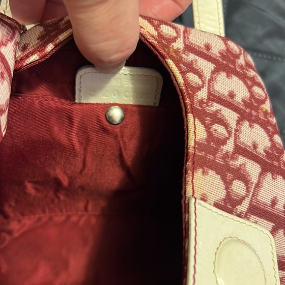 Dior purse vintage! Beautiful condition! 2000’s - Picture 11 of 14